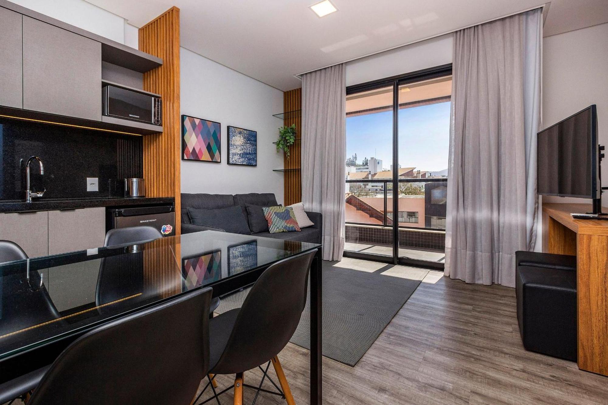Aion Suites 205 - Lindo Apartamento Com Vista Para O Mar, A 60M Da Praia De Bombinhas, Com Piscina E Academia No Rooftop. 외부 사진